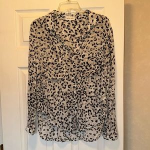Bella Dahl leopard print blouse